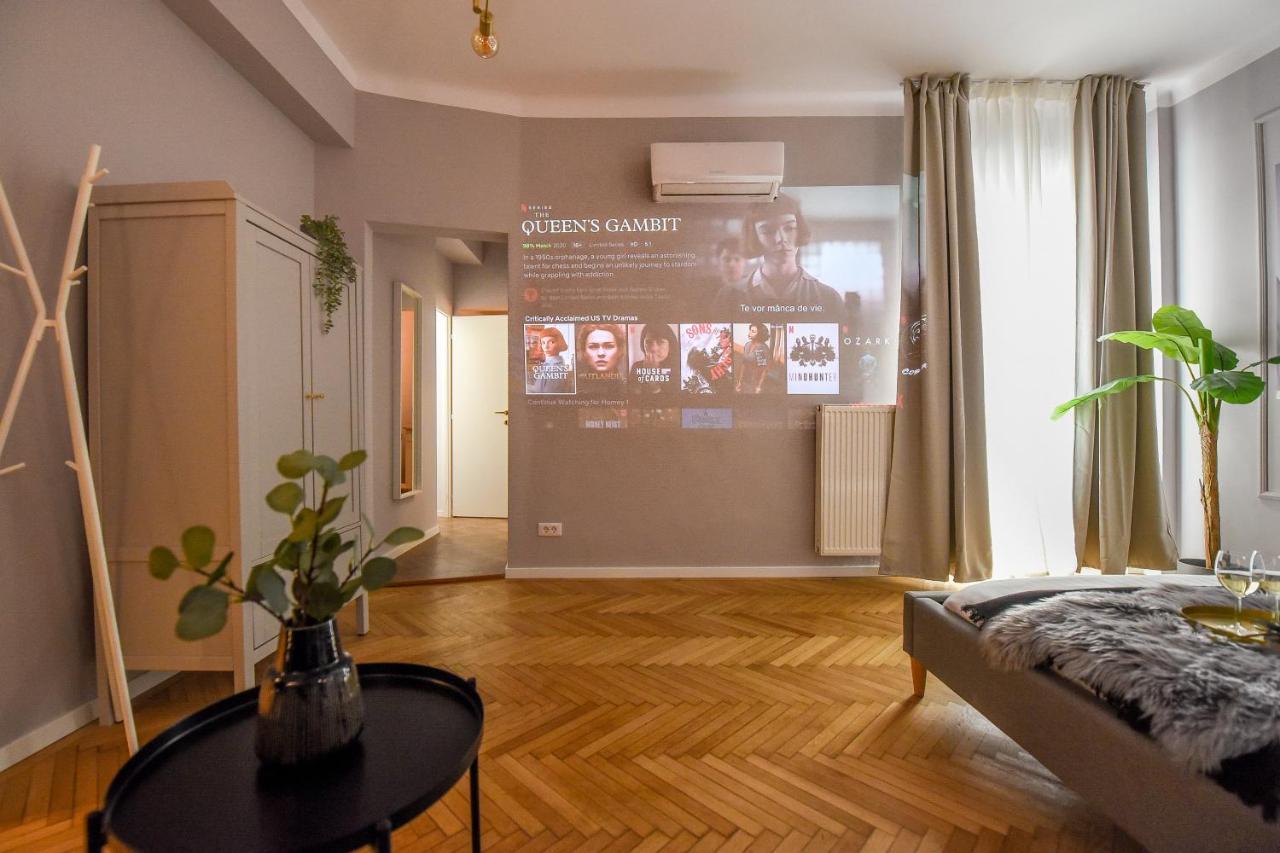 Modern Stay - Central Studios With Wall Projector Near Radisson Bucarest Extérieur photo