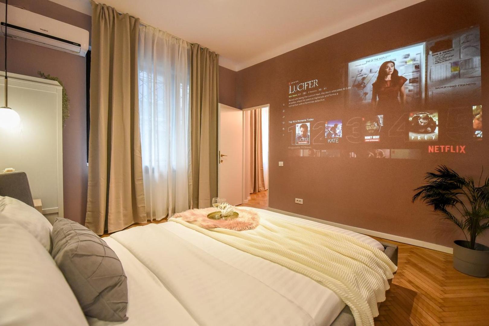Modern Stay - Central Studios With Wall Projector Near Radisson Bucarest Extérieur photo